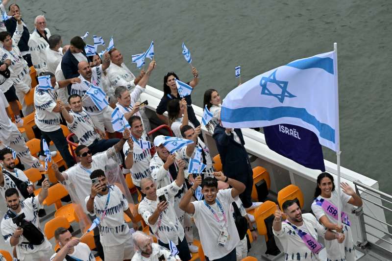 delegazione israeliana alla cerimonia di apertura delle olimpiadi di parigi