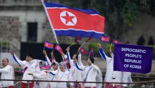 delegazione nordcoreana alla cerimonia di apertura delle olimpiadi di parigi