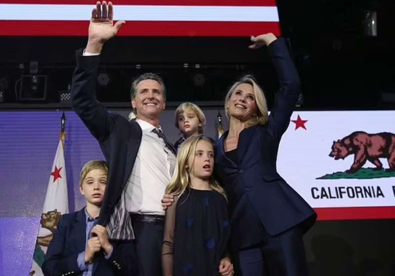 gavin newsom jennifer siebel con i figli