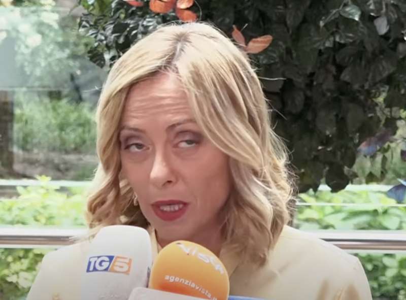 giorgia meloni punto stampa in cina 1