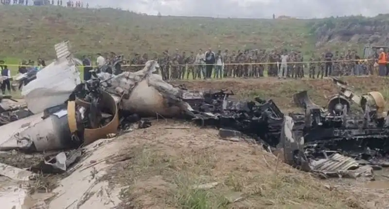 incidente aereo in nepal 13