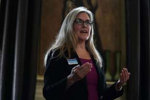 jennifer wexton 4