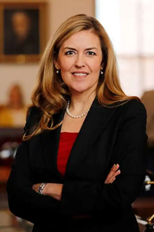 jennifer wexton  8