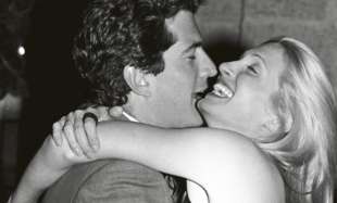 john f kennedy jr e carolyn bessette 5