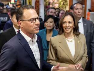 josh shapiro kamala harris