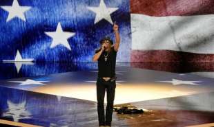 kid rock alla convention repubblicana di milwaukee