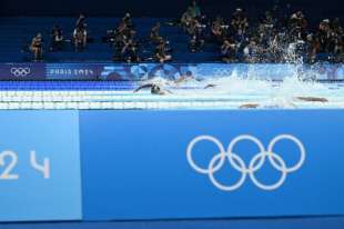 Le batterie dei 100 stile libero alle Olimpiadi di Parigi 2024