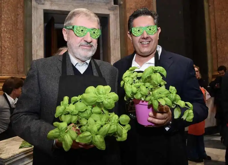 MARCO BUCCI E GIOVANNI TOTI CON IL PESTO