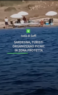 PICNIC NELL'ARCIPELAGO DE LA MADDALENA -TURISTI SBARCANO SULL’ISOLA PROTETTA DI SOFFI