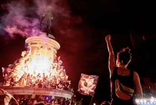 proteste contro il rassemblement national 10