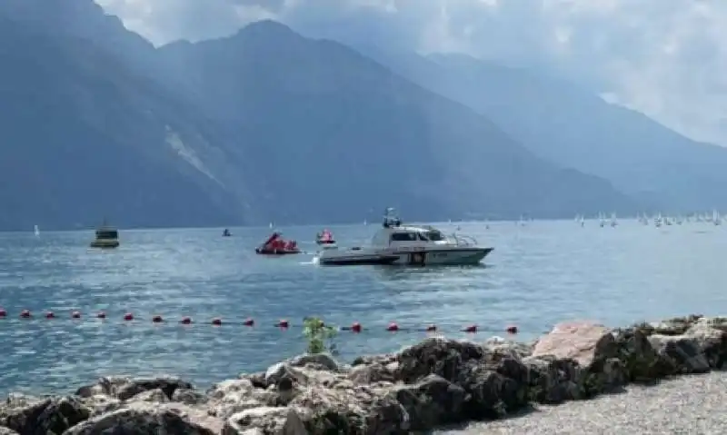 ricerche nel lago di garda di hanna shabratska e del figlio alexei olexi 1