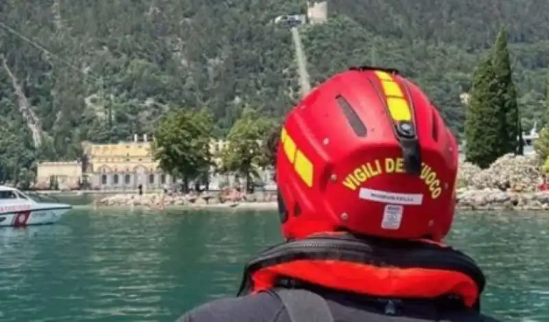 ricerche nel lago di garda di hanna shabratska e del figlio alexei olexi 2