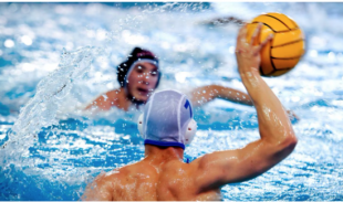 RISSA ALLA CANOTTIERI MILANO ALLA PARTITA DI PALLANUOTO