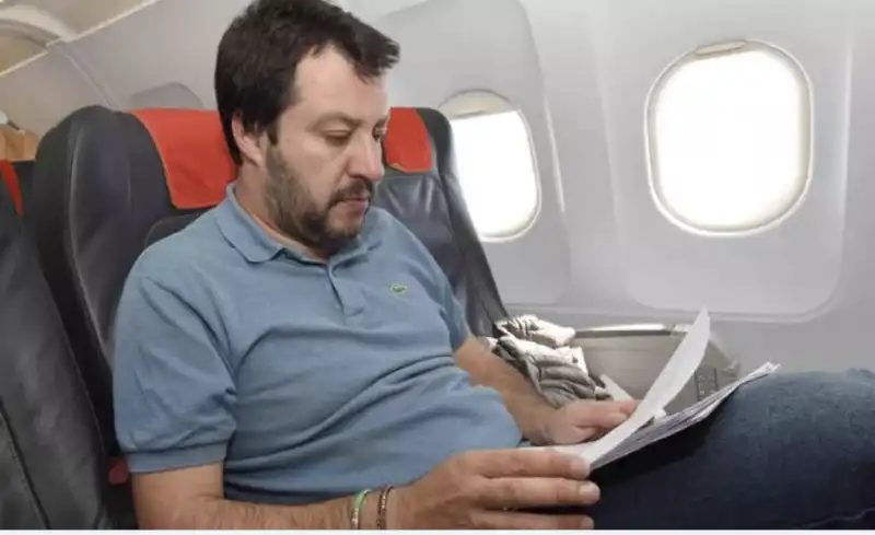 salvini aereo