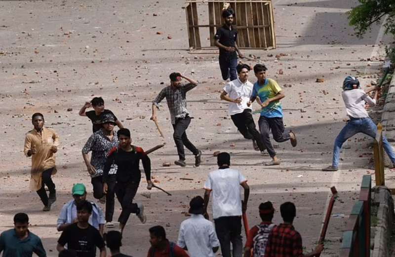 scontri e proteste in bangladesh 10