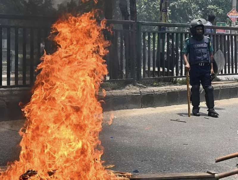 scontri e proteste in bangladesh 5