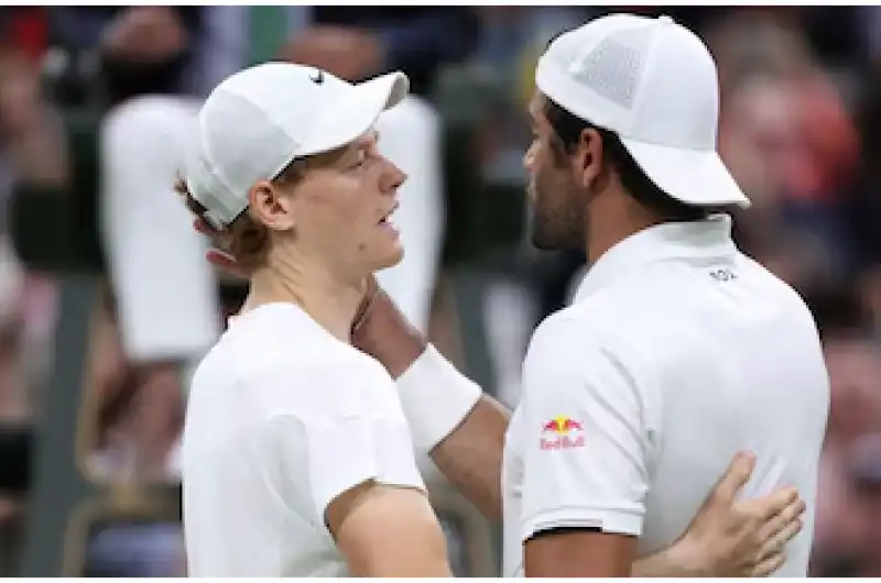 sinner berrettini wimbledon