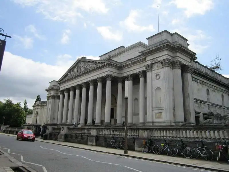 the fitzwilliam museum a cambridge