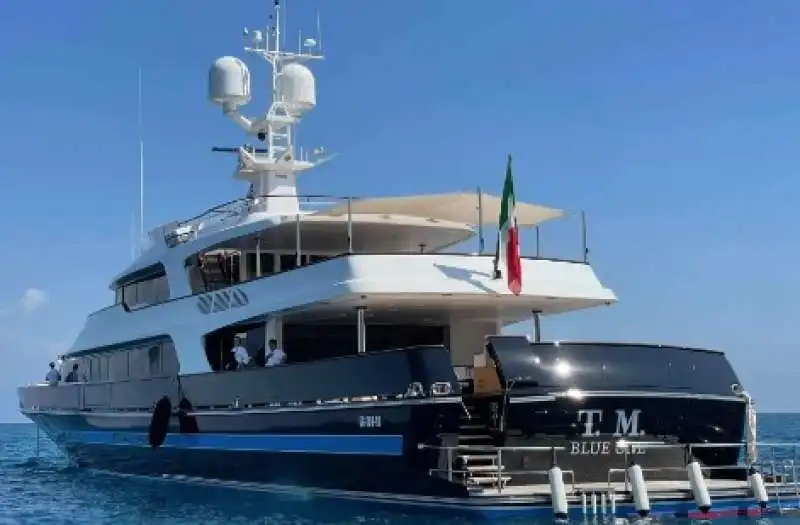 yacht di valentino 1