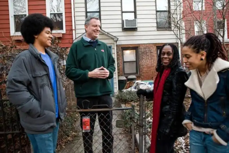 BILL DE BLASIO CON MOGLIE CHIRLANE E FIGLI DANTE E CHIARA 