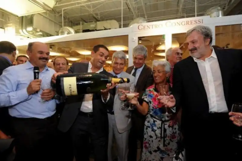 EATALY inaug FARINETTI VENDOLA EMILIANO 