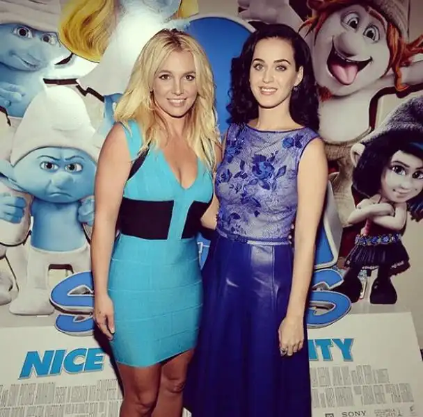 KATY PERRY E BRITNEY SPEARS 