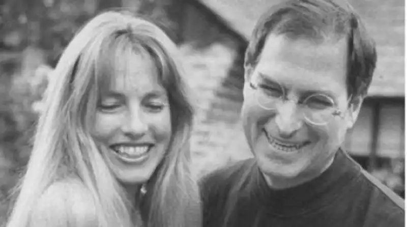 LAURENE POWELL E STEVE JOBS 