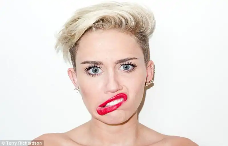 MILEY CYRUS TERRY RICHARDSON 