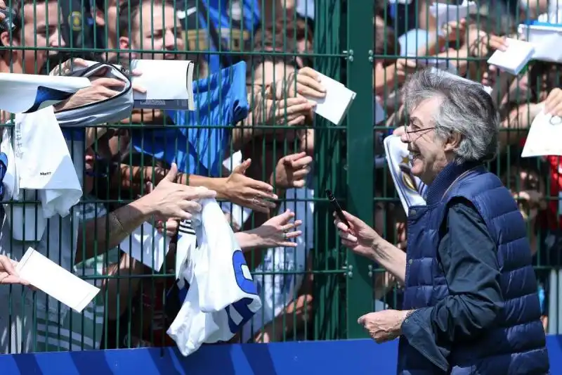 moratti saluta i tifosi trentino 