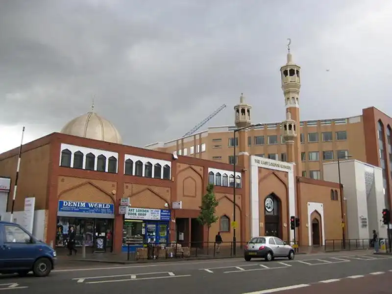 la moschea di whitechapel a londra 