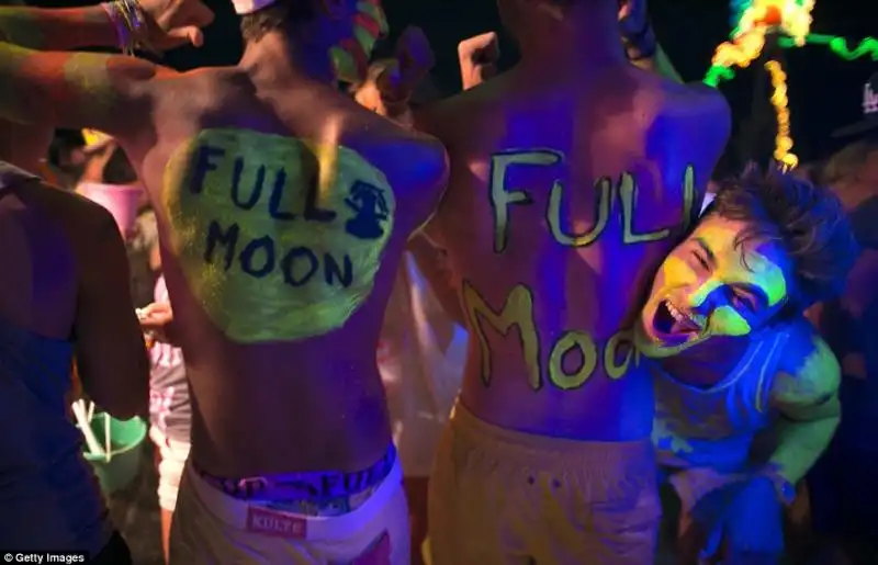 THAILANDIA FULL MOON PARTY 