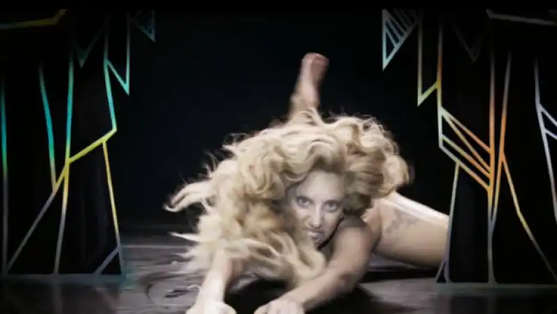 VIDEO SEXY APPLAUSE LADY GAGA 