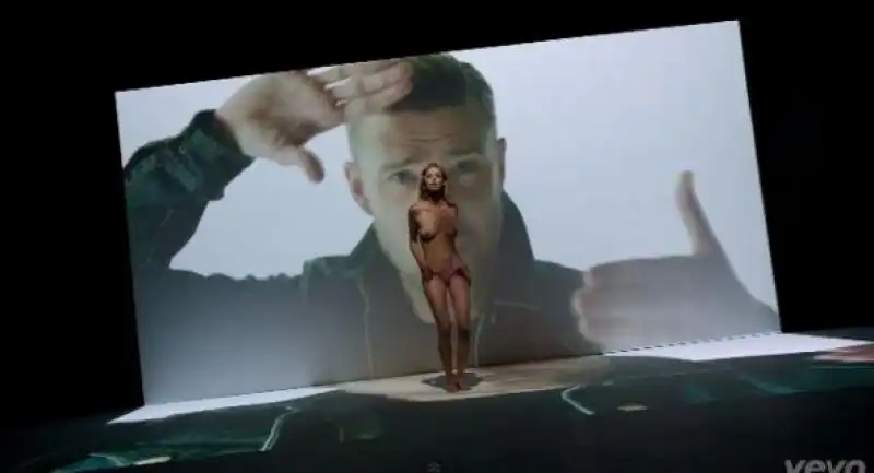 VIDEO SEXY Tunnel Vision di Justin Timberlake 