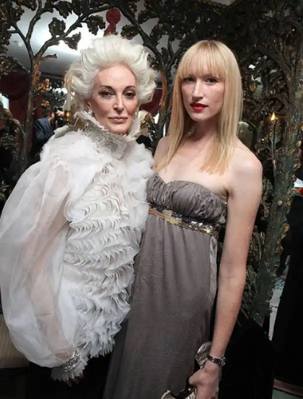 carmen dellâ€™orefice 9