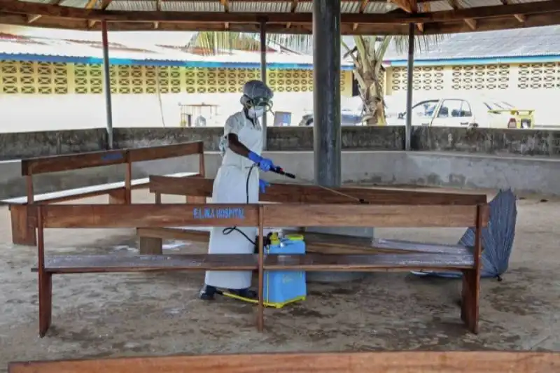 in liberia si disinfesta per via del virus ebola