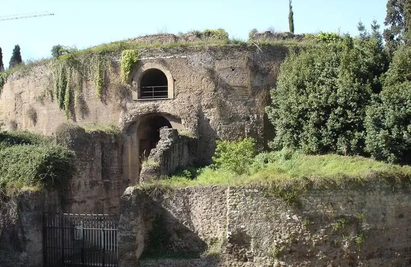 MAUSOLEO DI AUGUSTO - ROMA