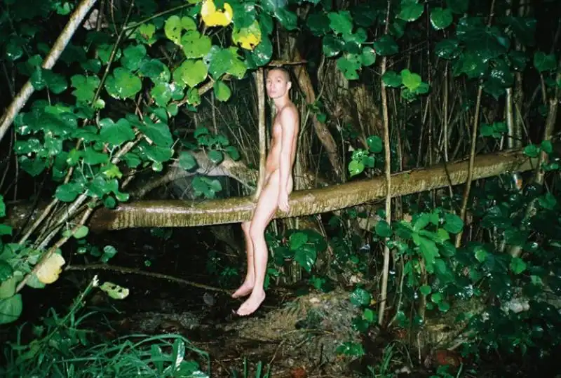 Ren Hang