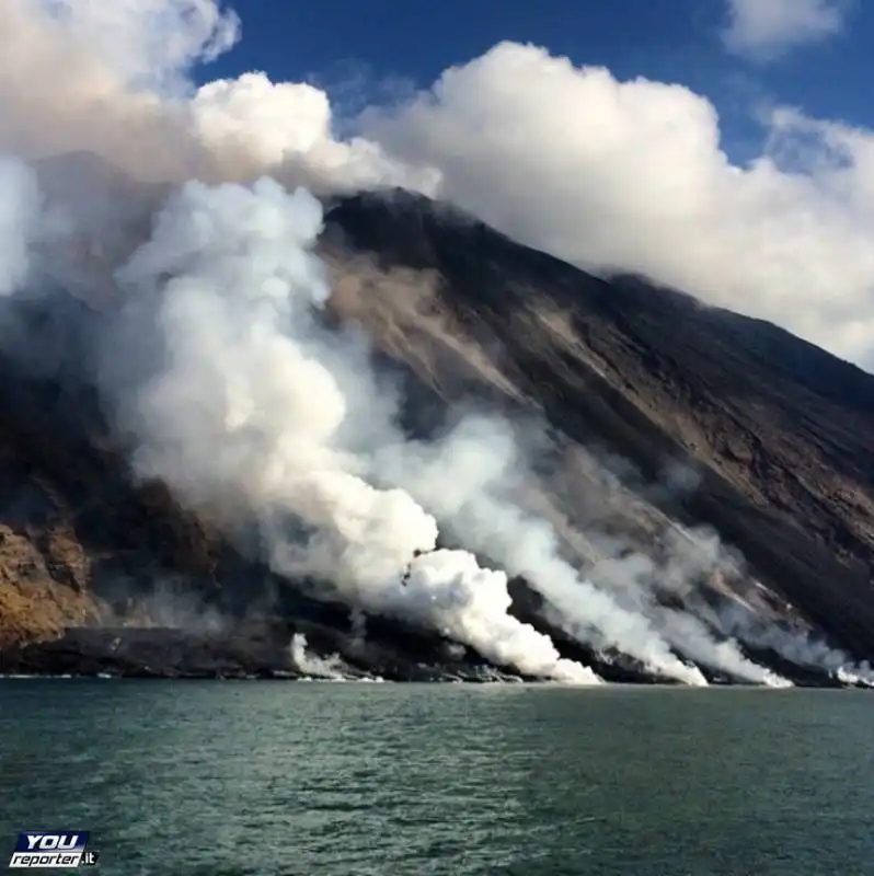 stromboli eruzione