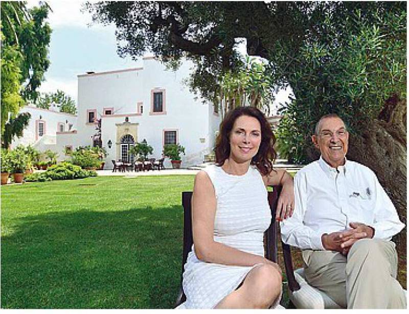 TATO E SONIA RAULE , MASSERIA IN PUGLIA