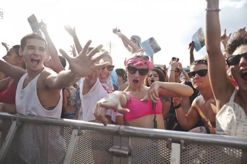 the mad decent block party a coney island    27