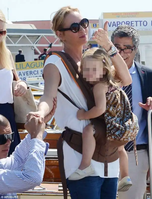 UMA THURMAN A VENEZIA CON I FIGLI