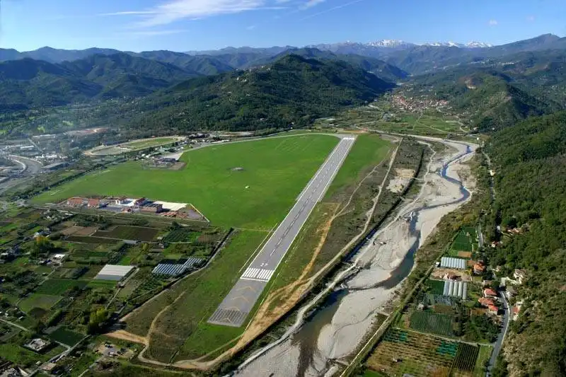 AEROPORTO ALBENGA