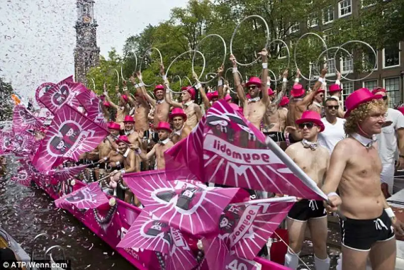 amsterdam gay pride