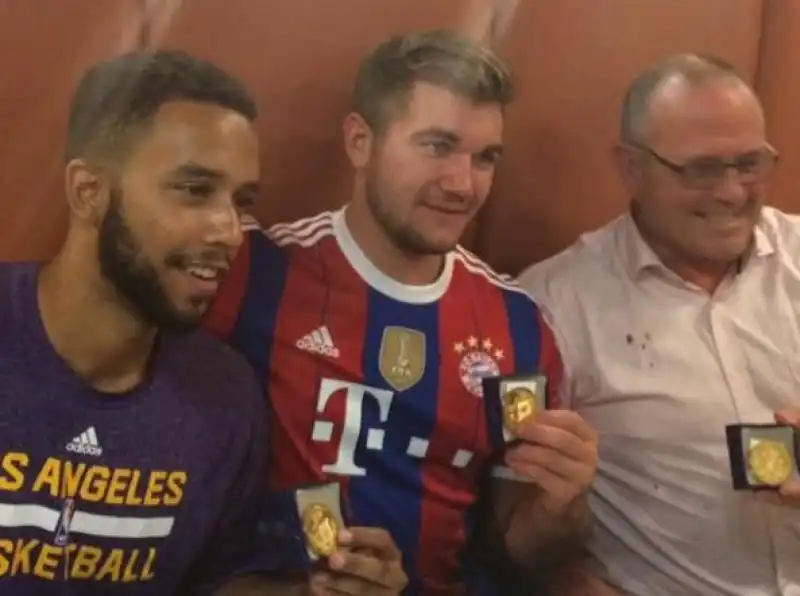 anthony sadler, alex skarlatos e chris normananthony sadler, alex skarlatos e chris norman eb sezioni