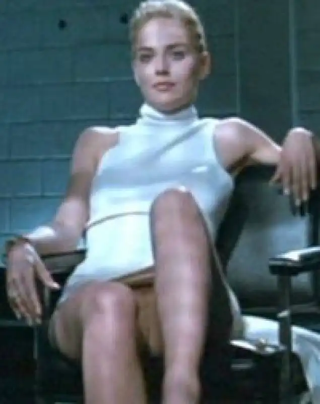 BASIC INSTINCT 2