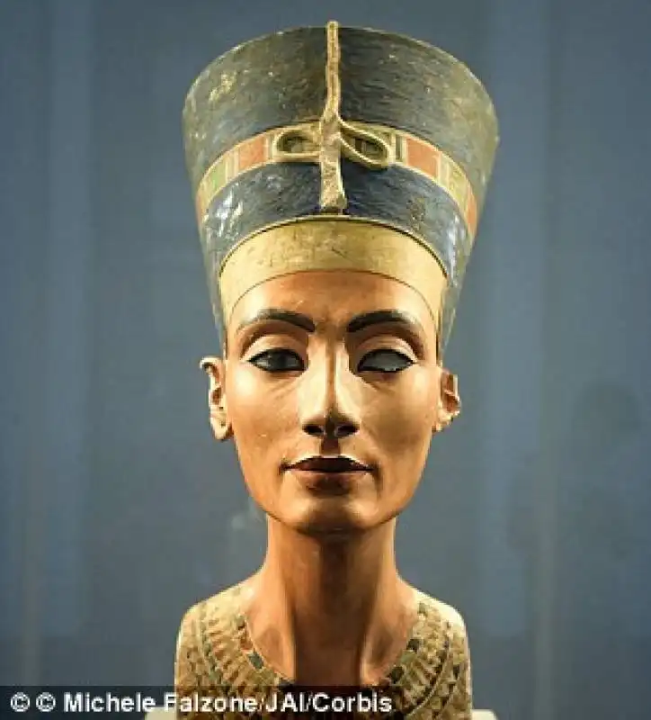 busto di nefertiti