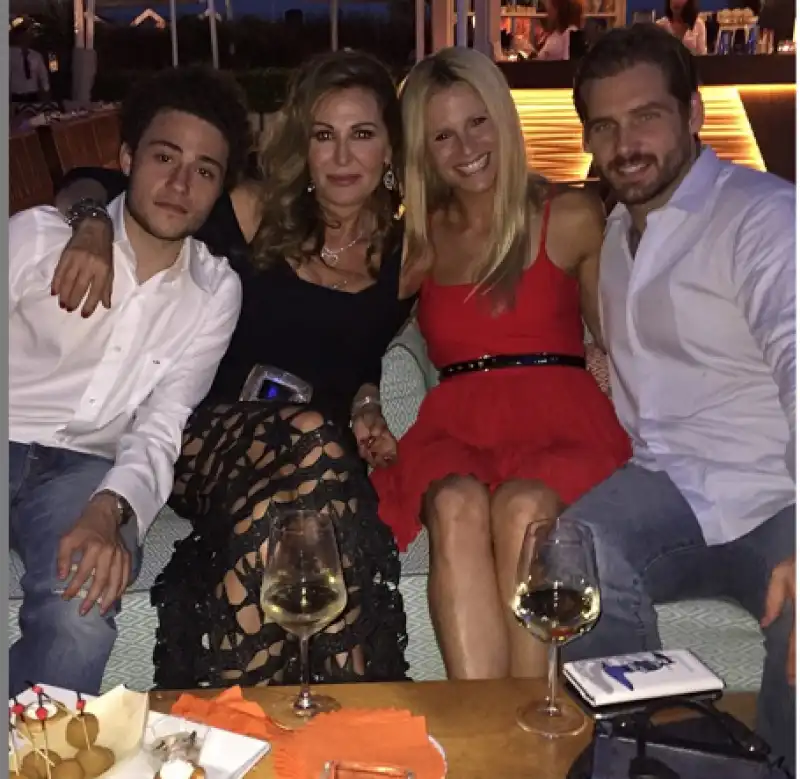 daniela santanche' lorenzo mazzaro tomaso trussardi e michelle hunzicher