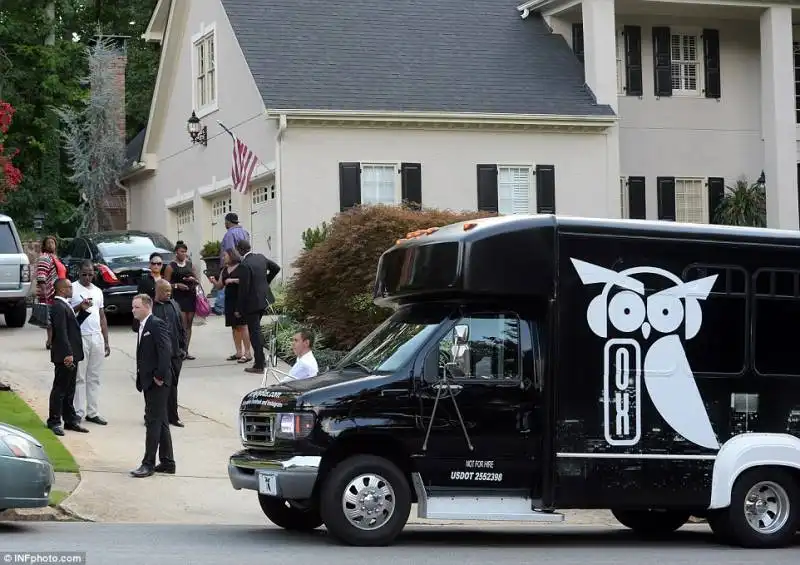 funerale bobby kristina houston  19