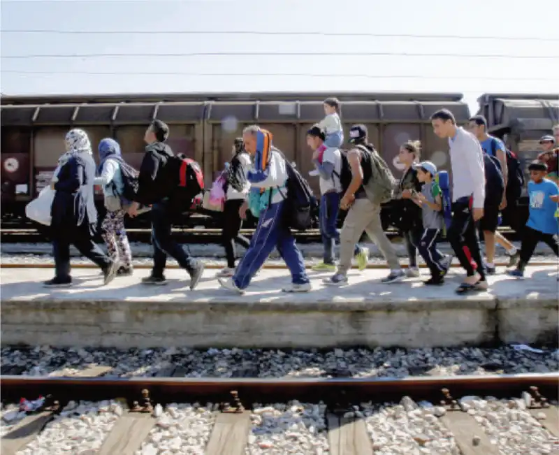 il lungo cammino di hasan   la stazione di gevgelija al confine macedone