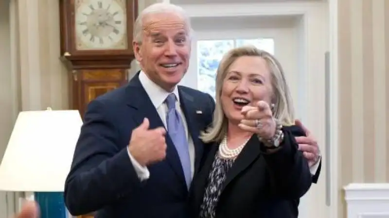 JOE BIDEN E HILLARY CLINTON